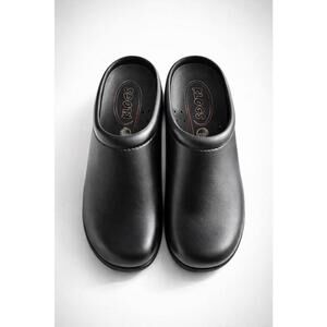 Klogs Black metallic shine shoes clog size 6 medium width